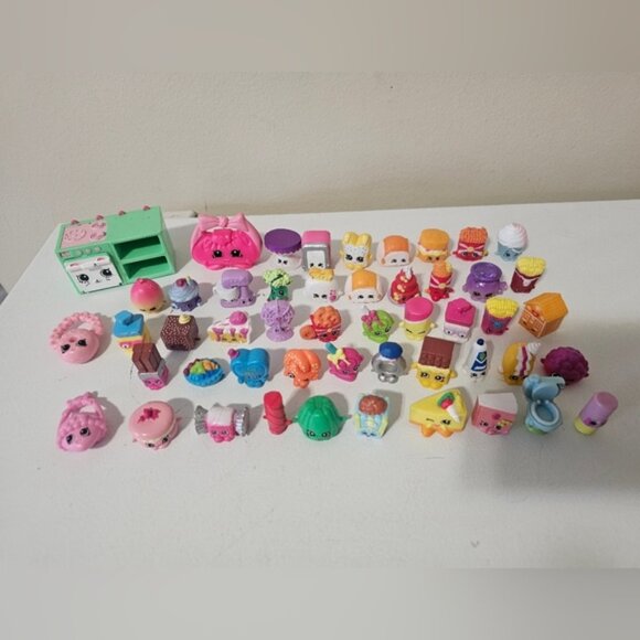 Shopkins Mini Figures Set of 50 - Picture 1 of 8